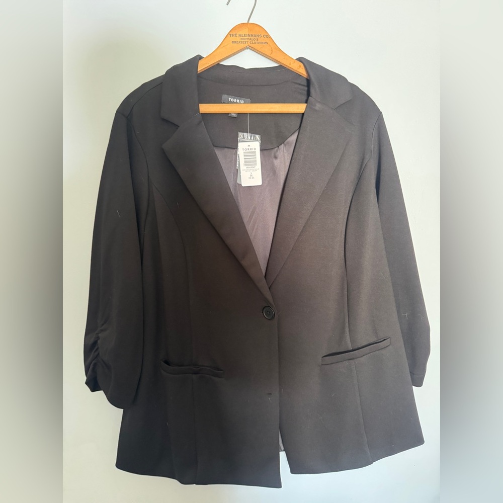 Torrid Women's Classic Black Blazer